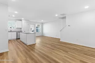 36 W Pioneer Wy, Hampstead, NC 28443 - Photo 6