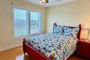8526 Ocean View Dr, Emerald Isle, NC 28594 - Photo 16