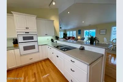 8526 Ocean View Drive, Emerald Isle, NC 28594 - Photo 16