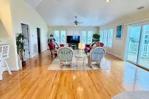 8526 Ocean View Dr, Emerald Isle, NC 28594 - Photo 6