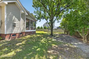 378 Primrose Ln, Winterville, NC 28590 - Photo 6
