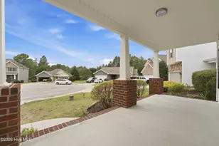 104 Lightwater Ct, Aberdeen, NC 28315 - Photo 6