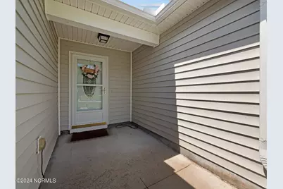 204 Jasmine Lane, Jacksonville, NC 28546 - Photo 4