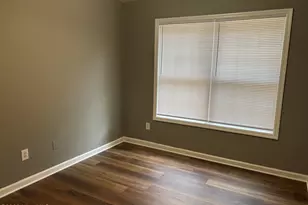805 N Sycamore St, Aberdeen, NC 28315 - Photo 8