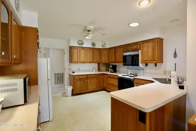 33 Shadow Lane, Whispering Pines, NC 28327 - Photo 12