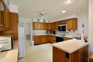 33 Shadow Ln, Whispering Pines, NC 28327 - Photo 12