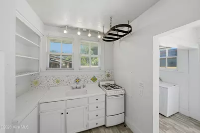 2055 Washington Street, Wilmington, NC 28401 - Photo 8
