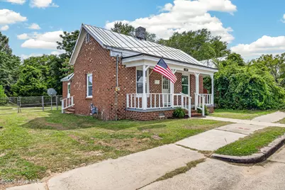 109 E South Street, Kinston, NC 28501 - Photo 2