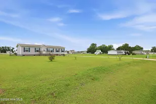 203 Magnolia Dr, Stella, NC 28582 - Photo 30