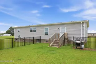 203 Magnolia Dr, Stella, NC 28582 - Photo 24