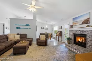 304 Barbara Dr, New Bern, NC 28562 - Photo 2