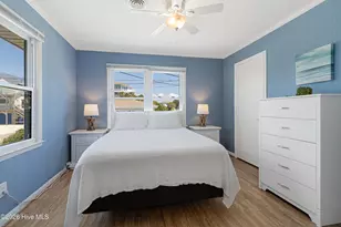 901 Ocean Dr, Emerald Isle, NC 28594 - Photo 12