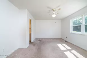 2013 Ridge Rd, New Bern, NC 28560 - Photo 4