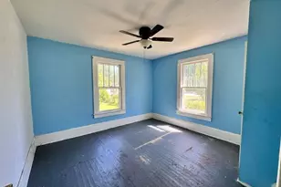 703 N Charlotte St, Washington, NC 27889 - Photo 6