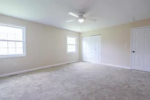 302 Cardinal Rd, Jacksonville, NC 28546 - Photo 12