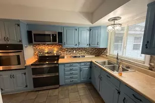 2008 Thompson Dr, Newport, NC 28570 - Photo 6