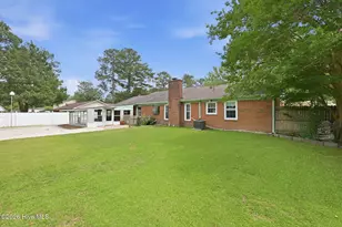 913 Colony Dr, New Bern, NC 28562 - Photo 30