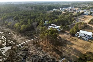 135 Heron Cove Rd, Hampstead, NC 28443 - Photo 2
