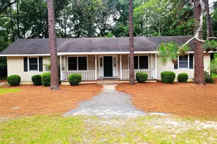 607 Longleaf Rd, Aberdeen, NC 28315 - Photo 1