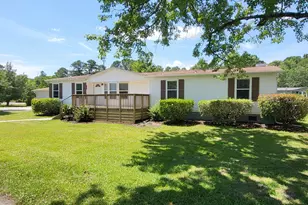 101 Plank Ct, Hampstead, NC 28443 - Photo 1