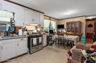 9781 Red Oak Rd, Whitakers, NC 27891 - Photo 6