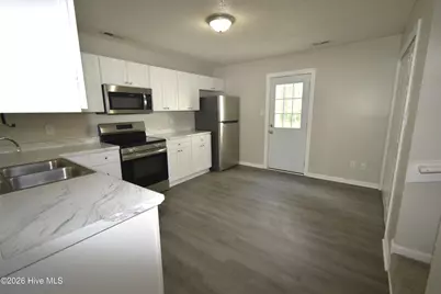 202 Mesa Lane, Jacksonville, NC 28546 - Photo 6