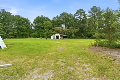 138 Charles Street, Hamlet, NC 28345 - Photo 6