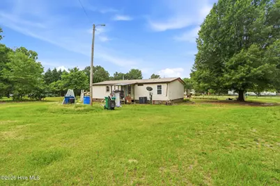 138 Charles Street, Hamlet, NC 28345 - Photo 10