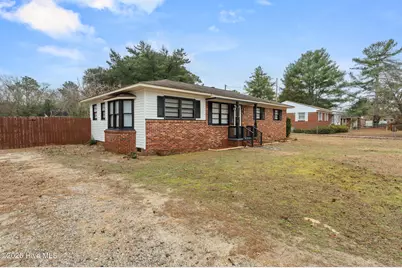 602 Fourth Street, Hamlet, NC 28345 - Photo 2