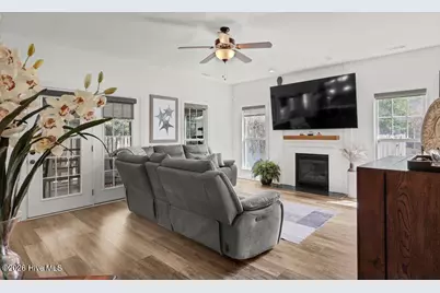 8132 Saltcedar Drive, Wilmington, NC 28411 - Photo 8