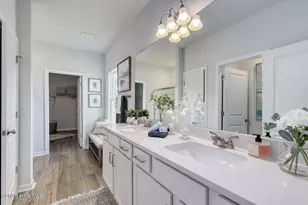 722 Mallory Dr, Sneads Ferry, NC 28460 - Photo 6