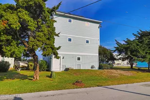 301 Old Causeway Rd, Atlantic Beach, NC 28512 - Photo 50