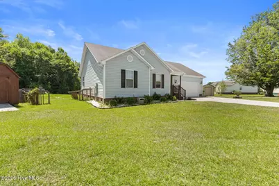 402 Kant Place, Jacksonville, NC 28540 - Photo 4