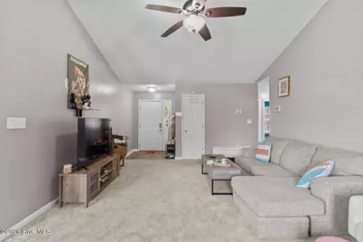 402 Kant Place, Jacksonville, NC 28540 - Photo 6
