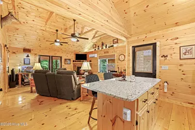 207 Bentley Cove, Murphy, NC 28906 - Photo 4