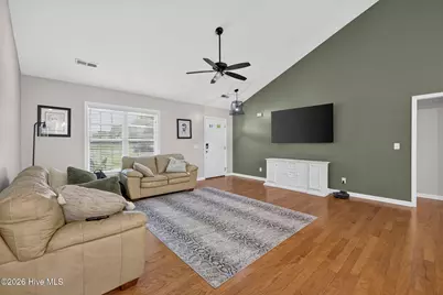 89 Over Street, Burgaw, NC 28425 - Photo 4