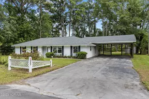 4303 Country Club Rd, Morehead City, NC 28557 - Photo 32
