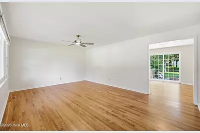 706 Christine Avenue, Jacksonville, NC 28540 - Photo 8