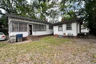 409-411 N Charlotte St, Washington, NC 27889 - Photo 18