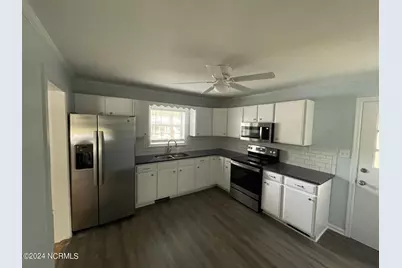 1612 Longwood Drive, Greenville, NC 27858 - Photo 2