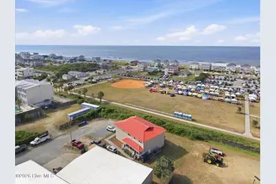 133 SE 48th Street, Oak Island, NC 28465 - Photo 12