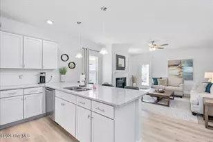 820 Hidden Brg Dr, Jacksonville, NC 28546 - Photo 8