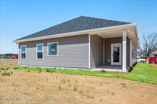 820 Hidden Brg Dr, Jacksonville, NC 28546 - Photo 26