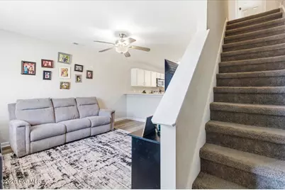 8006 Banister Loop, Jacksonville, NC 28546 - Photo 6