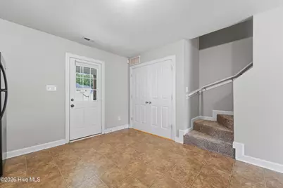 609 Streamwood Drive, Jacksonville, NC 28546 - Photo 18