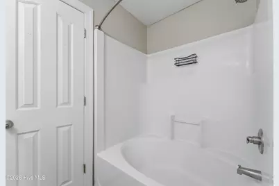 609 Streamwood Drive, Jacksonville, NC 28546 - Photo 26