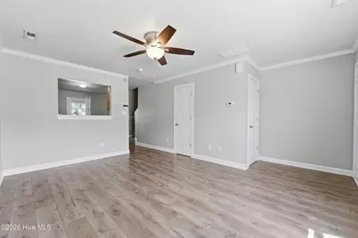 609 Streamwood Drive, Jacksonville, NC 28546 - Photo 4