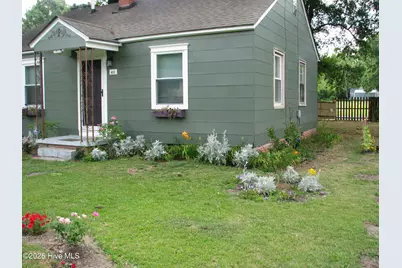 403 Winesett Circle, Plymouth, NC 27962 - Photo 2
