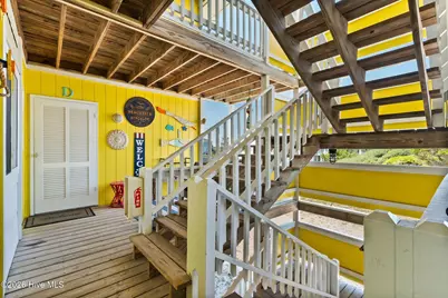 1068 Ocean Boulevard W # 9d, Holden Beach, NC 28462 - Photo 2