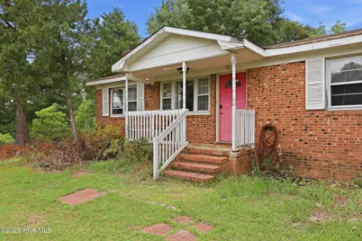 46 Gainsborough Lane, Cameron, NC 28326 - Photo 2